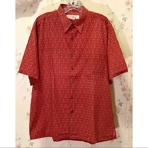 Other - 3/$20 Island Republic Red Button Down Shirt Size L